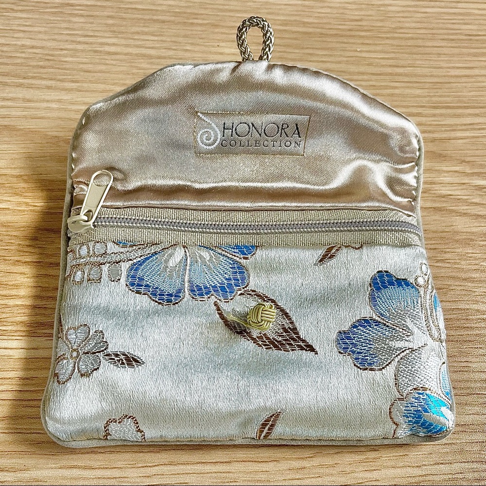 *SALE* Silk Jewelry Pouch with Zipper Closure - Picture 8 of 9